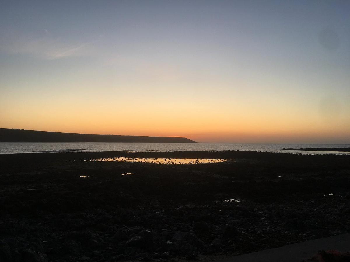 Yha Port Eynon Hostel Buitenkant foto