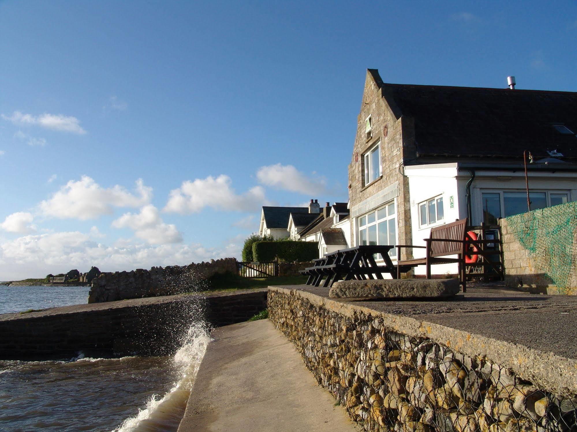 Yha Port Eynon Hostel Buitenkant foto
