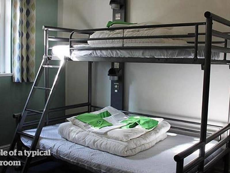 Yha Port Eynon Hostel Buitenkant foto